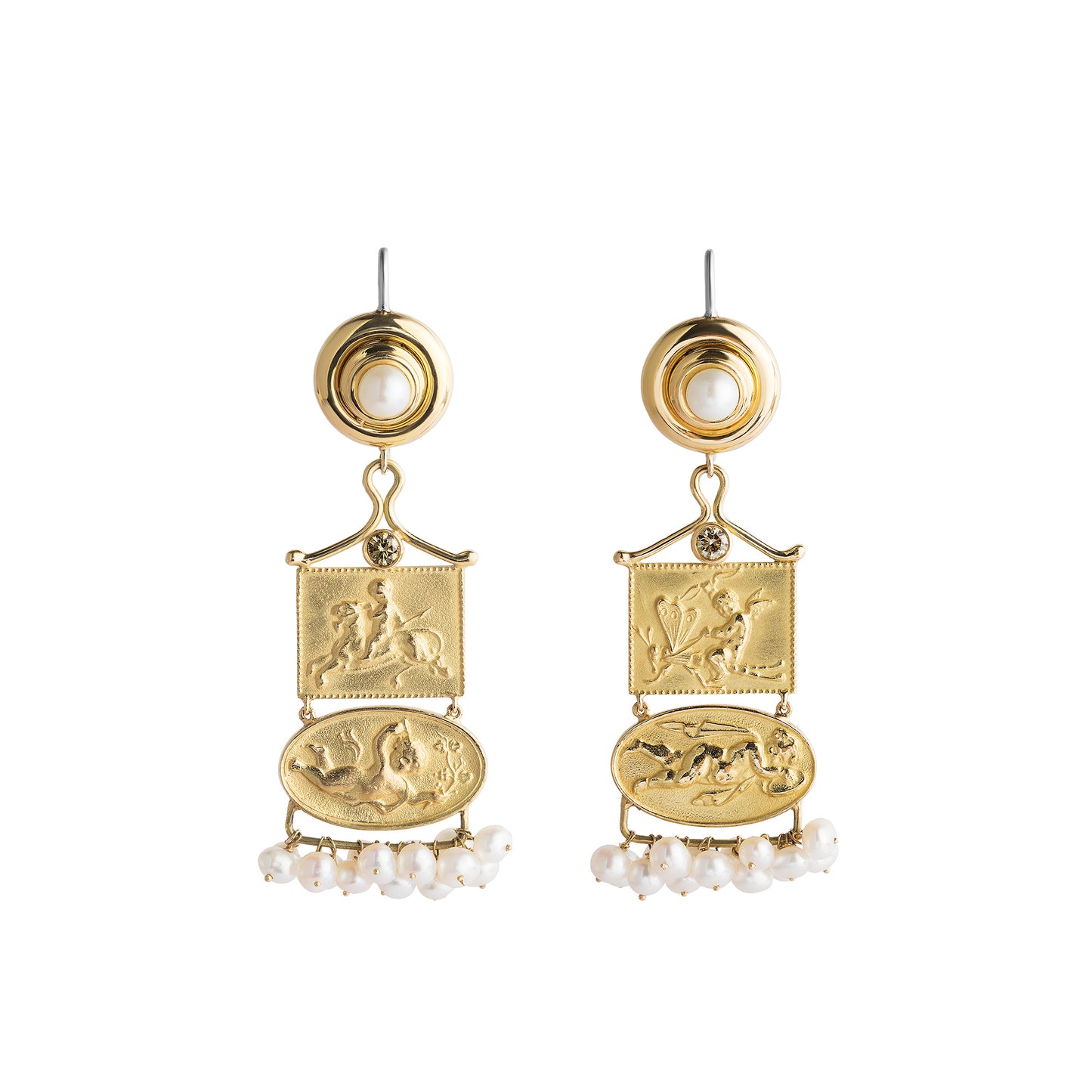 Pearl Tesoro Earrings