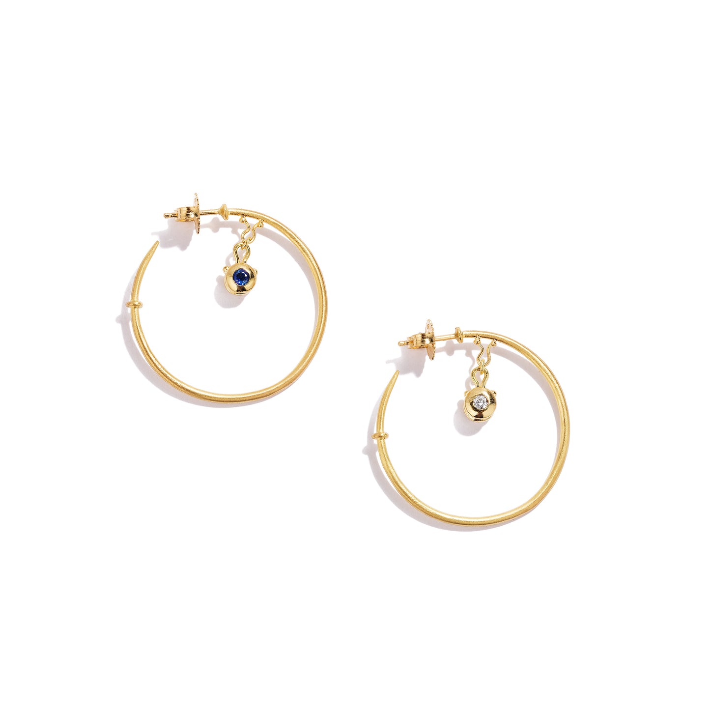 Medium Incanto Hoops
