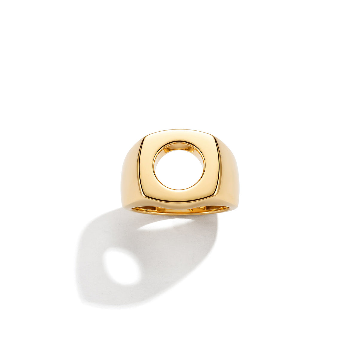 Splendente Letter Ring