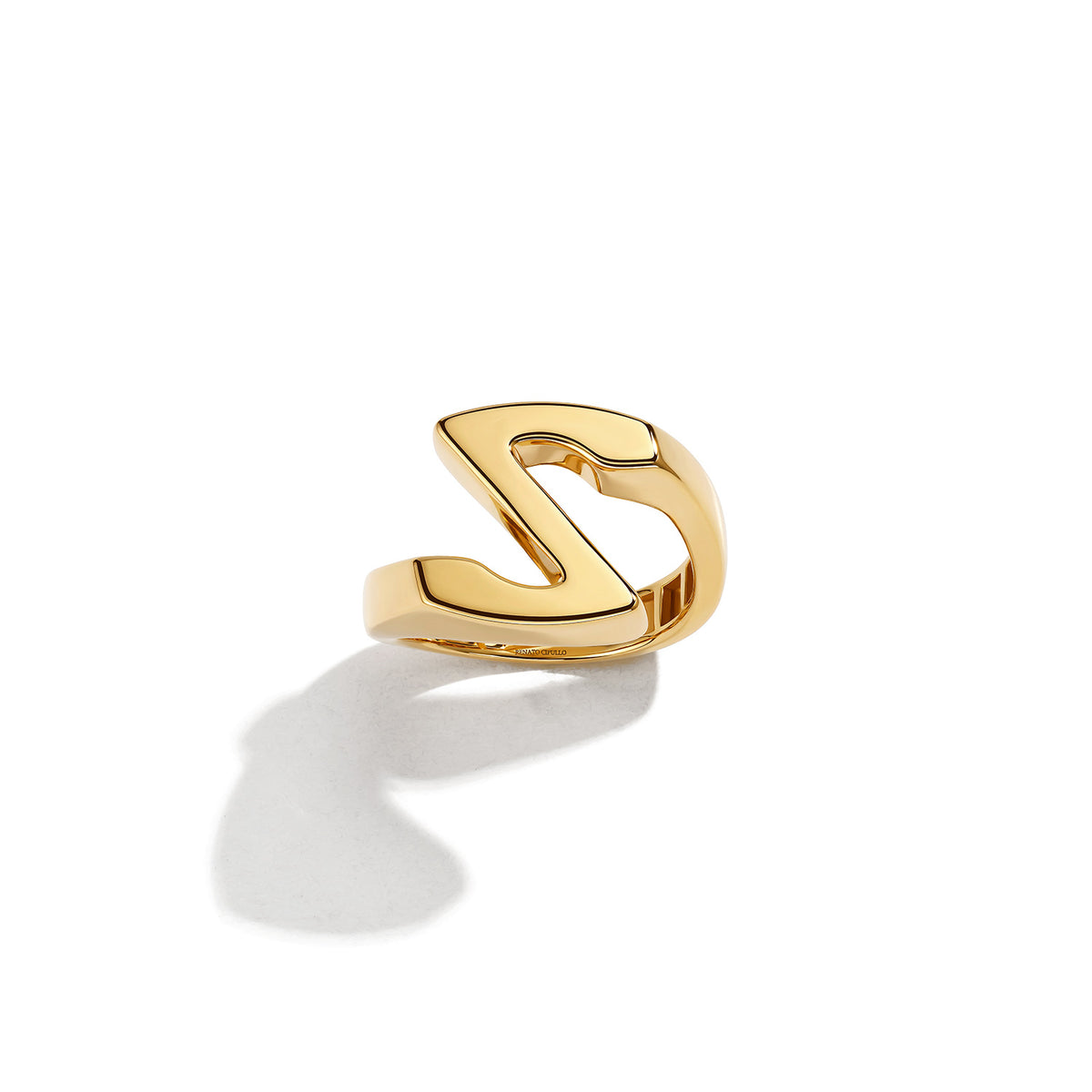 Splendente Letter Ring
