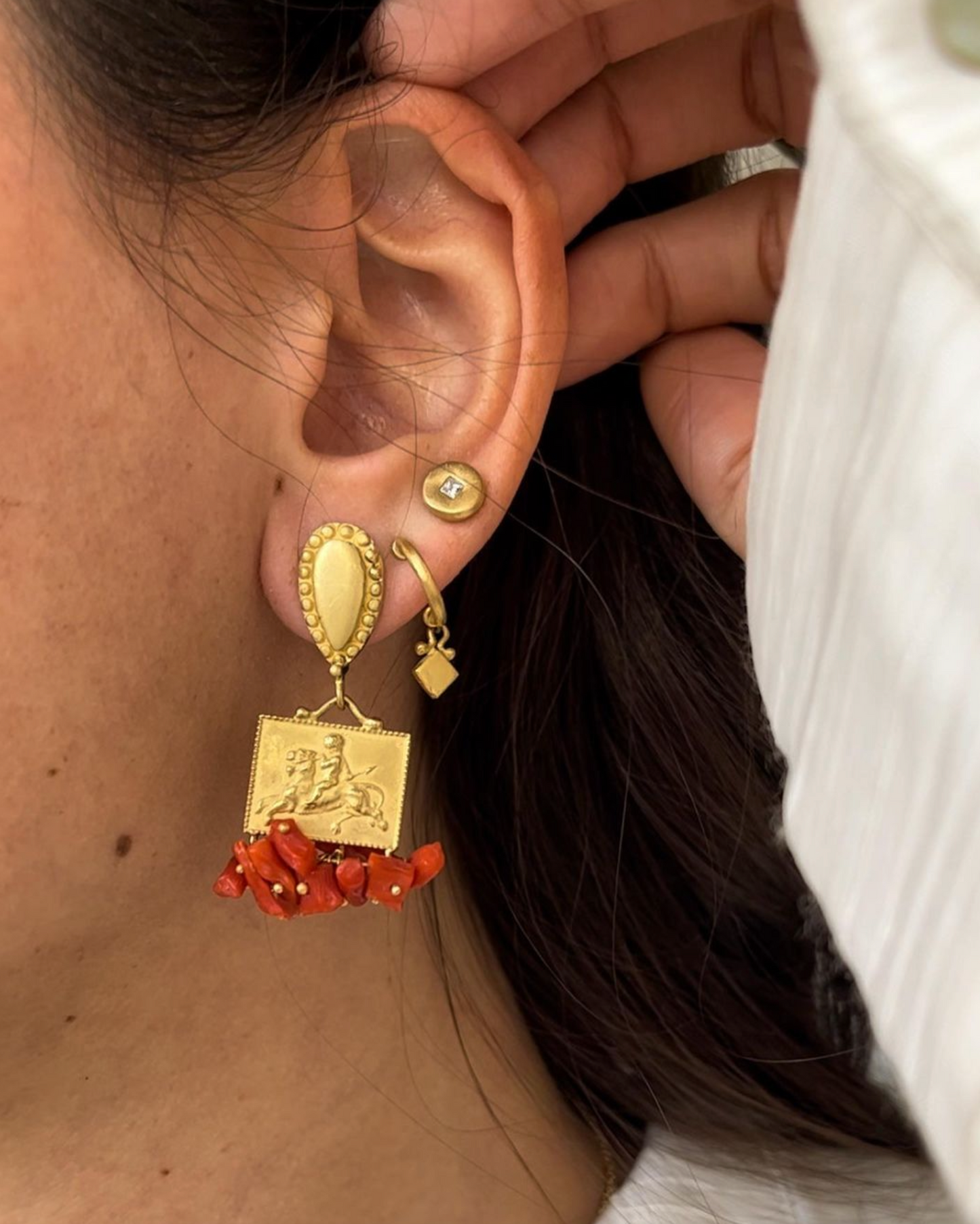 Coral Short Tesoro Earrings